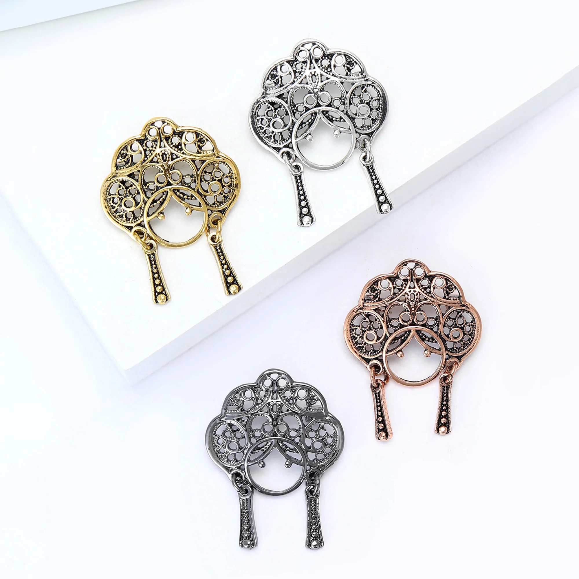 Beaut&Berry Fashion Face Brooches for Women Unisex Character Pins Friends Party Gifts Banquet Jewellery Accessories - Image 5