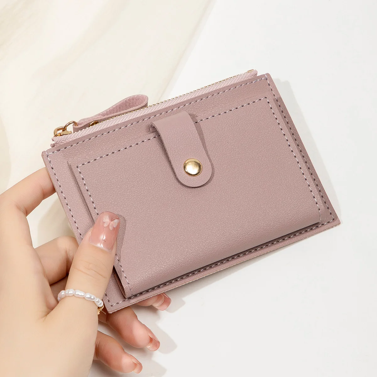 Minimalist and fashionable women's short card bag, ultra-thin mini PU leather zero wallet, women's credit card holder wallet